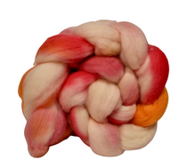 Load image into Gallery viewer, Hand Dyed Merino Top / 84g / Braid for Spinning
