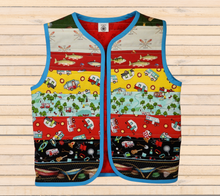 Load image into Gallery viewer, Outdoors child quilted vest size 6
