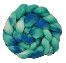 Load image into Gallery viewer, Hand Dyed SUPERWASH Merino &amp; Nylon Top / 111g / Braid for Spinning
