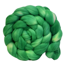 Load image into Gallery viewer, Hand Dyed Merino Top / 170g / Braid for Spinning

