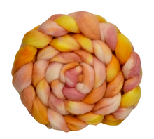 Load image into Gallery viewer, Hand Dyed BFL Top 182g (Blue Faced Leicester) / Braid for Spinning
