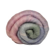 Load image into Gallery viewer, Carded Art Batt for Spinning - 105g - South Amerincan Top &amp; Mixed Fibres
