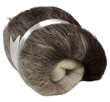 Load image into Gallery viewer, Carded Art Batt for Spinning - 108g - 100% Shetland Wool

