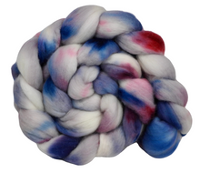 Load image into Gallery viewer, Hand Dyed Merino Top / 140g / Braid for Spinning - *NEW
