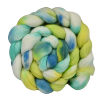 Load image into Gallery viewer, Hand Dyed SUPERWASH Merino &amp; Nylon Top / 123g / Braid for Spinning
