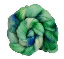 Load image into Gallery viewer, Hand Dyed SUPERWASH Merino &amp; Nylon Top /87g / Braid for Spinning - *NEW
