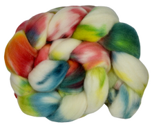 Load image into Gallery viewer, Hand Dyed Merino Top / 88g / Braid for Spinning
