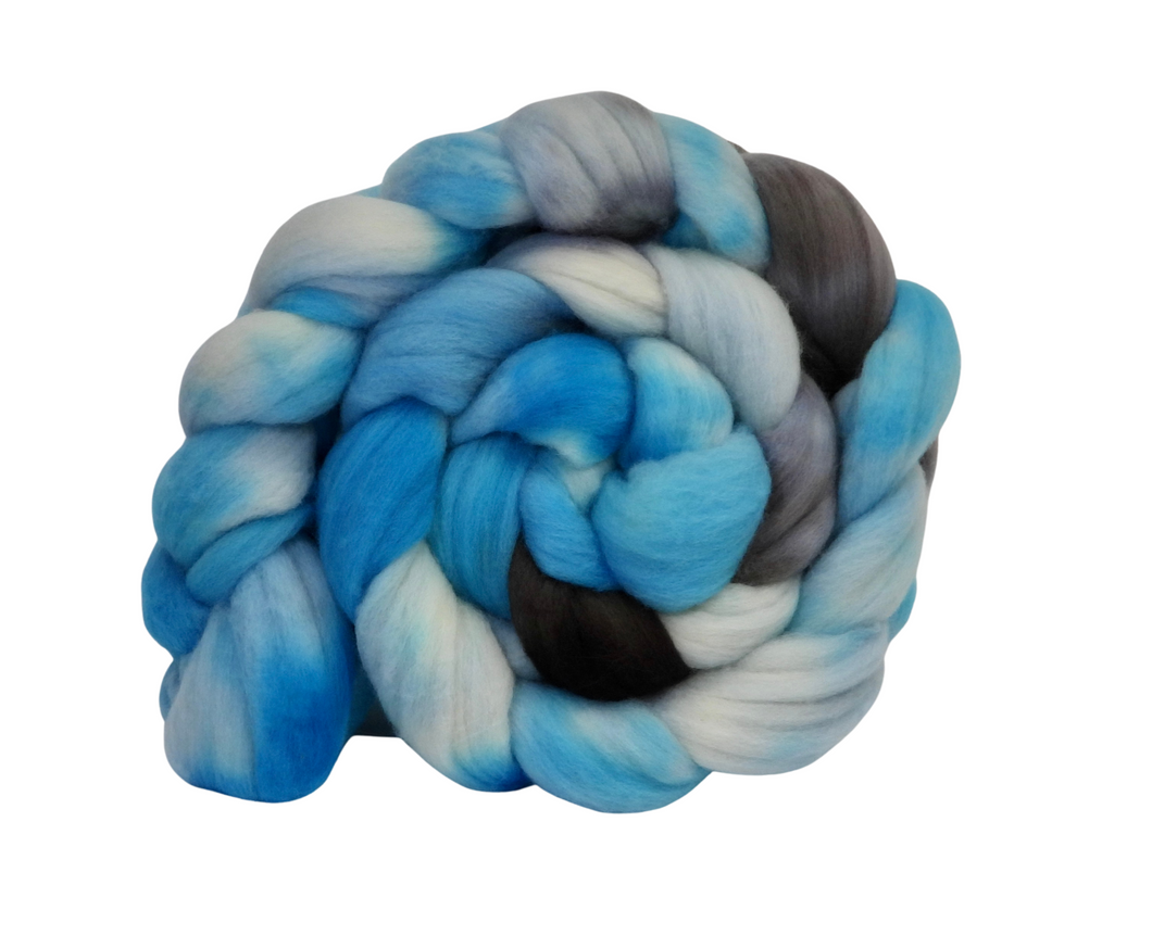 hand dyed spinning wool