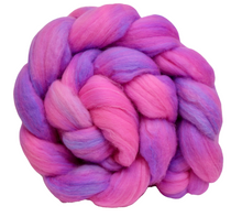 Load image into Gallery viewer, Hand Dyed SUPERWASH Merino &amp; Nylon Top / 81g / Braid for Spinning
