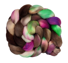Load image into Gallery viewer, Hand Dyed Merino Top / 142g / Braid for Spinning
