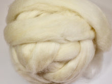 Load image into Gallery viewer, White BFL (Bluefaced Leicester) Top  -  100g

