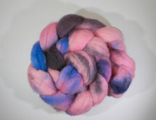Load image into Gallery viewer, hand dyed BFL wool top
